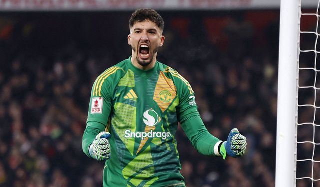 Manchester derbisinde United'ın kalesi Altay’a emanet