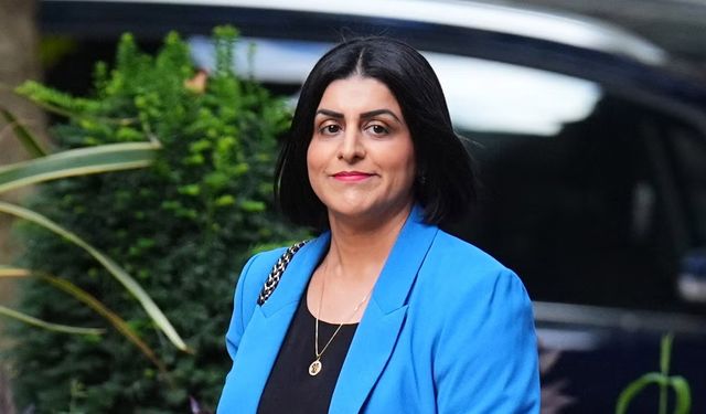 İngiliz Bakandan  O Ülkelere Vize Tehdidi!