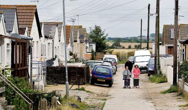 İngiltere’nin en yoksul 10 bölgesinin ilk 4’ü Londra’da!