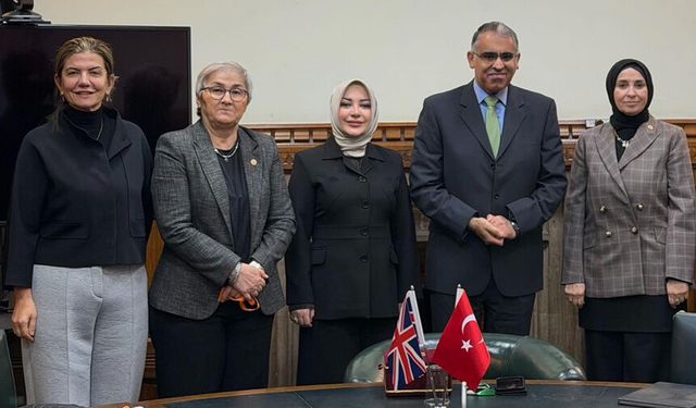 Çiğdem Erdoğan Başkanlığındaki Heyet İngiltere’de Temaslarda Bulundu