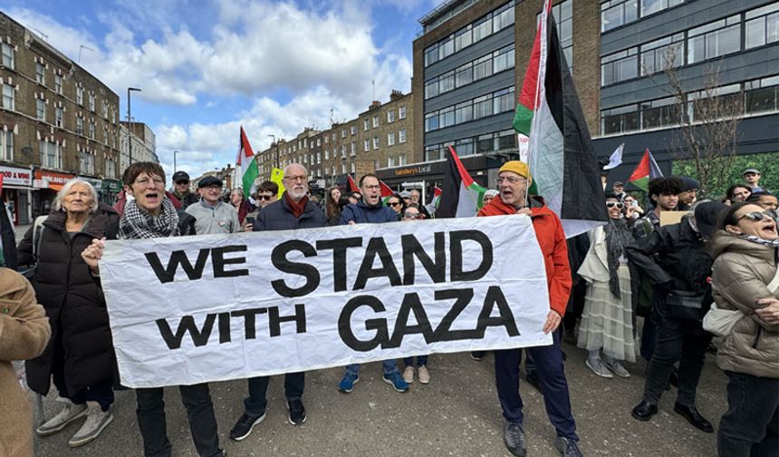 İngiltere'de Gazze için bir günde 48 gösteri