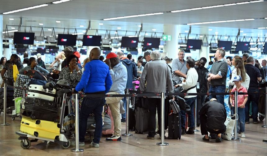 Belçika'da çalışanlar greve gitti