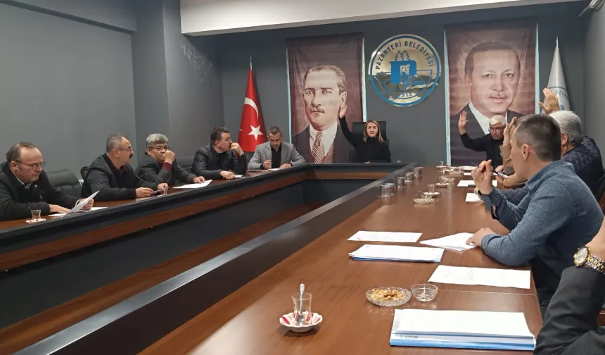 Pazaryeri Meclisi'nde ittifak çatlağı!