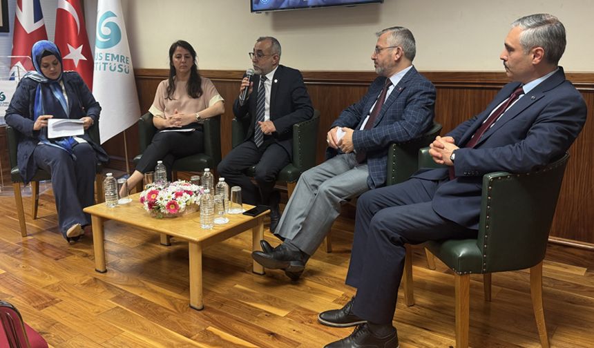 Londra'da "Diasporada Aile Olmak" paneli gerçekleştirildi