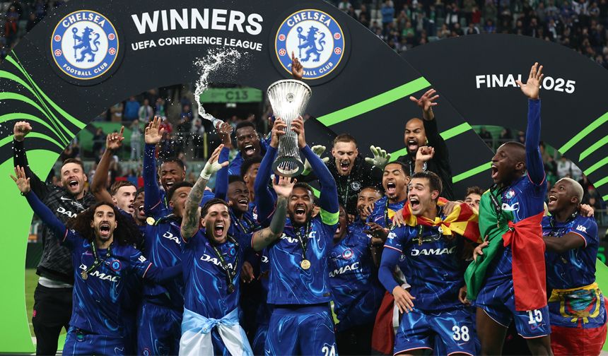 UEFA Konferans Ligi'nde Chelsea, kupasını aldı