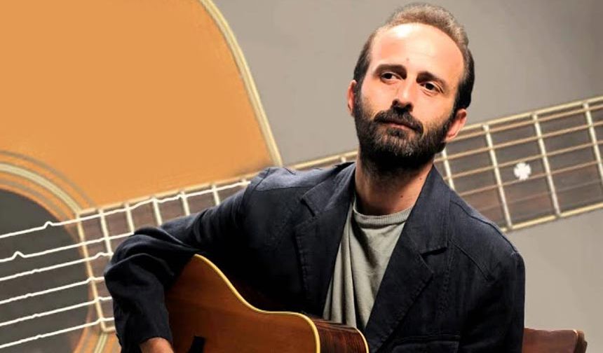 Türk rock müziğinin özgün isimlerinden Yaşar Kurt Londra'da sahne alacak