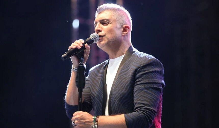 Özcan Deniz Londra’da sahne alacak