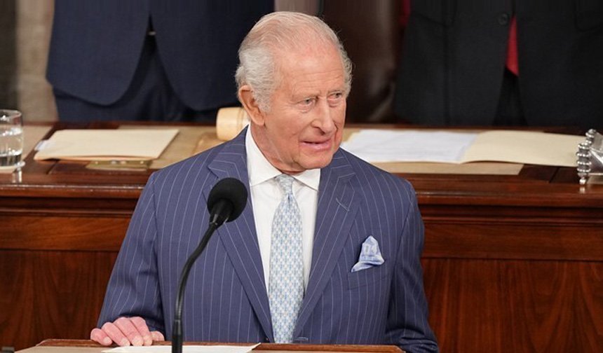 Kral Charles’tan ABD Kongresi’nde “demokratik denge” vurgusu