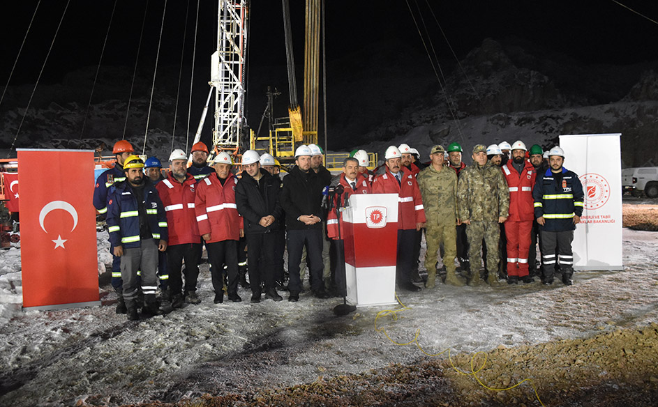 Şırnak'ta Gabar Dağı Şehit Aybüke Yalçın Petrol Sahası Vali Birol Ekici 3