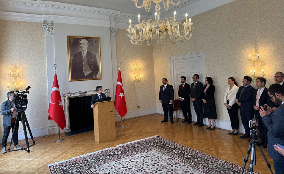 Londra Buyukelcilik 15 Temmuz Anma 3