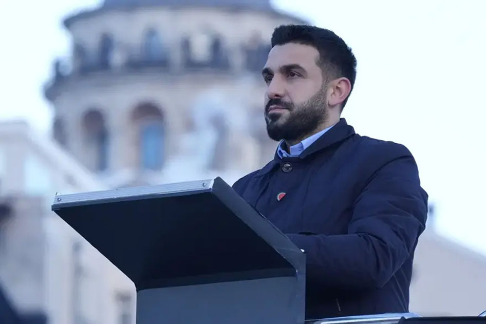 Istanbul Gazze Destek Galata Koprusu Tügva Genel Başkanı İbrahim Beşinci