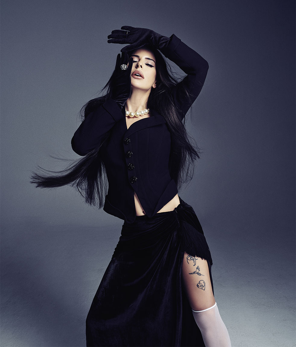 Simge Sağin 0387 Copy