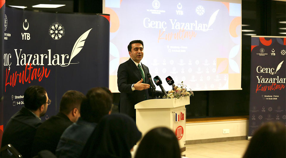 Ytb Baskani Abdulhadi Turus Turkiye Yazarlar Birligi Avrupa Turkce Zirvesi 5