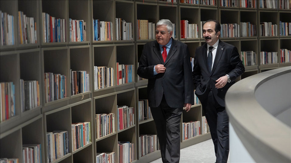 Prof Dr Hikmet Ozdemir Kitap Bagis 5