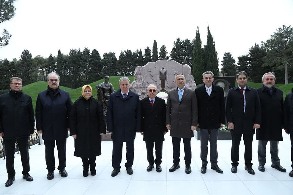 Azerbaycan Baku 7 Ulke Bilim Insanlari 3