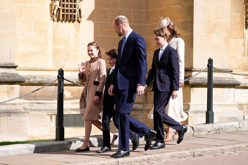 Prens William Ve Prenses Kate Paskalya Ayini 3