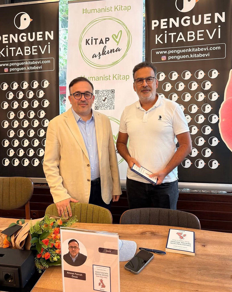 Ahmet Ferruh Oncu Kitap Imza Istanbul 10