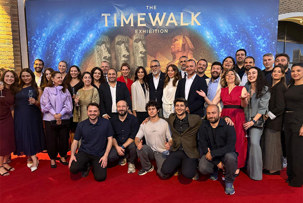 Dem Muzecik Timewalk Exhibition Londra 6