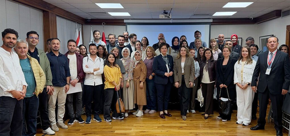 Londra Egitim Musavirligi Seminer Ogretmenler 1