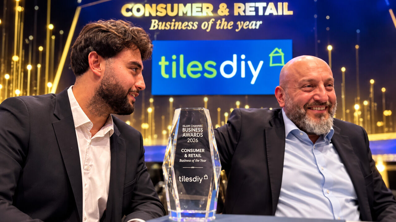 Murat Yurtseven’in Tiles DIY Markasına Londra’da Yılın Perakende Ödülü